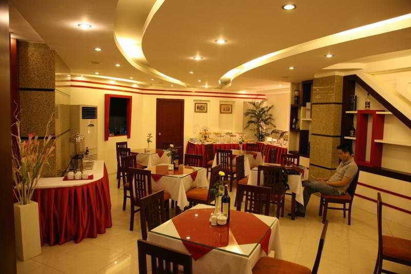 هانوي A25 Hotel - 61 Luong Ngoc Quyen المطعم الصورة